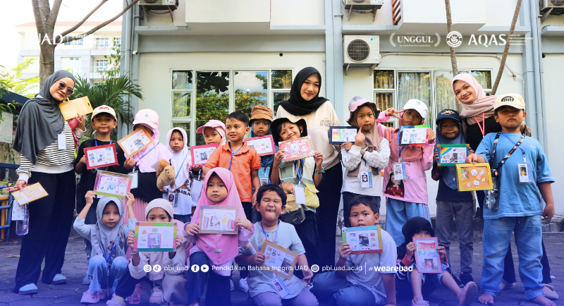 PBI UAD Sukses Gelar My UADventure: English for Holiday 2026