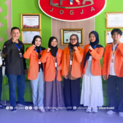 SMART CELL ENGLISH Kembangkan Platform Microlearning dan Siniar untuk Tingkatkan Life Skills Anak Binaan LPKA Yogyakarta
