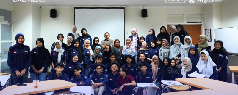 PBI UAD Gelar Global Talk Show “Youth Voices Across Culture”