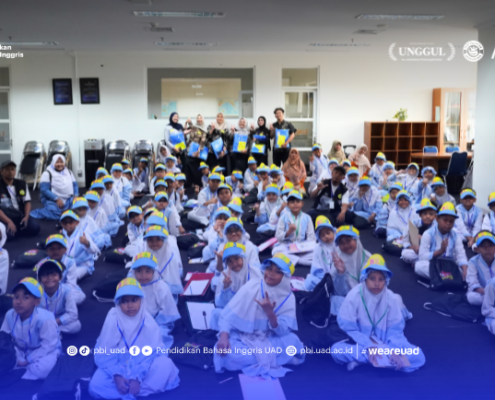 Serunya SD BIAS Klaten Belajar Bahasa Inggris di PBI UAD